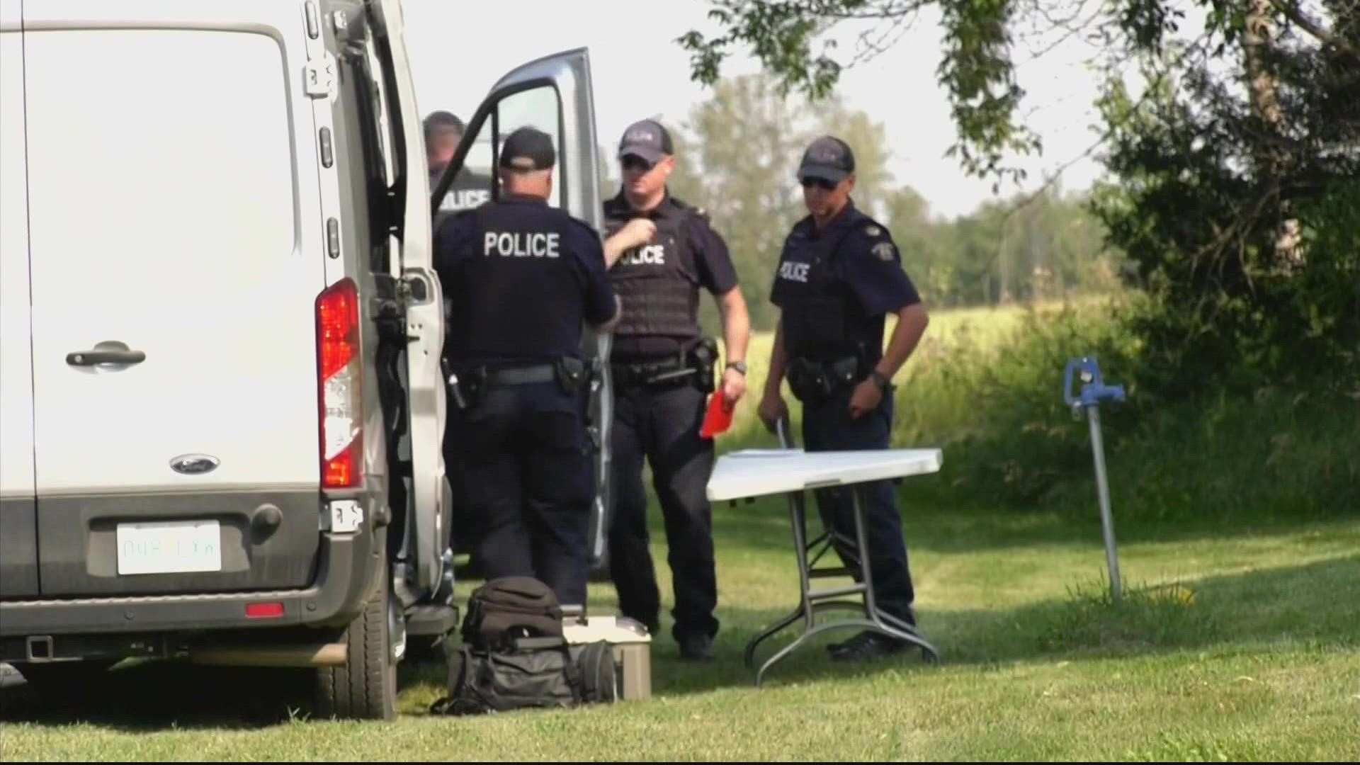 Police in Canada are searching for two suspects in the violence that left 10 people dead.