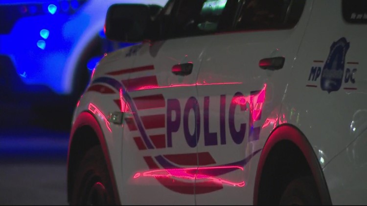 19-year-old killed, driver runs away after red light crash in DC