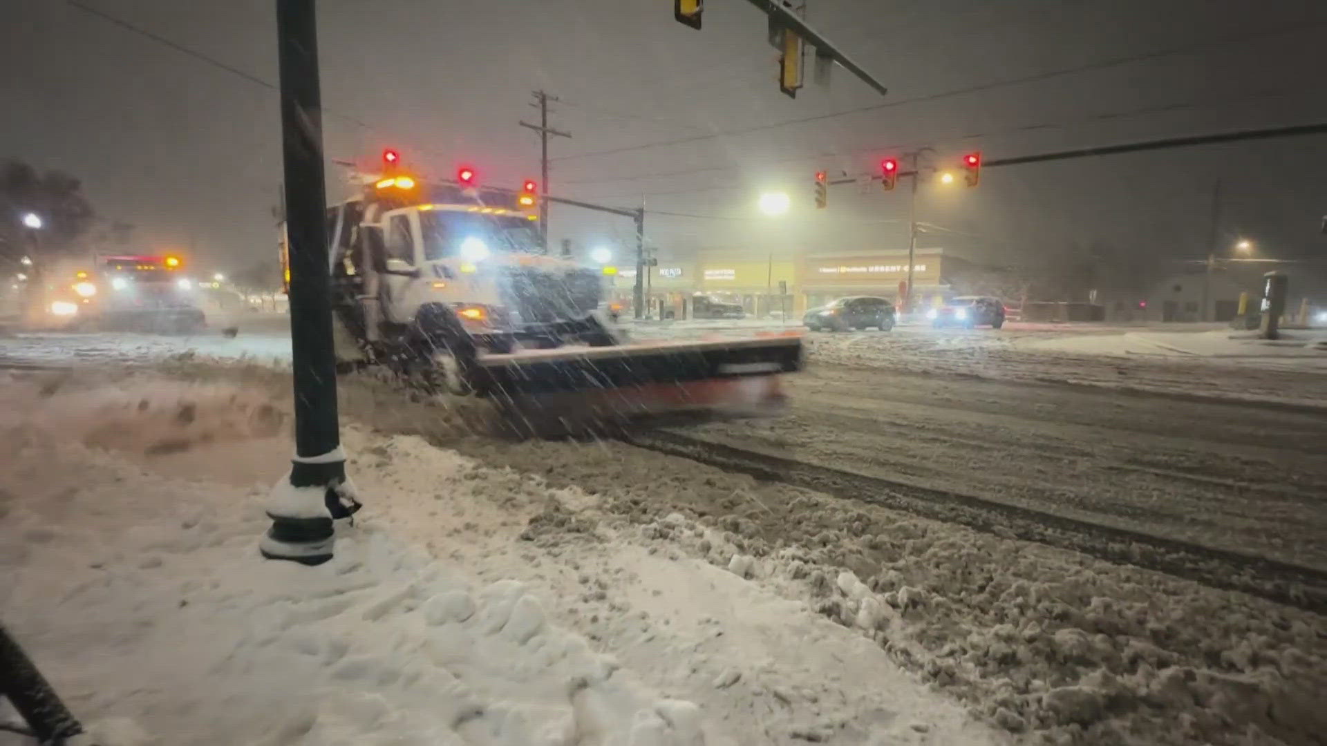 Crews in Vienna work to clear the roads | wusa9.com