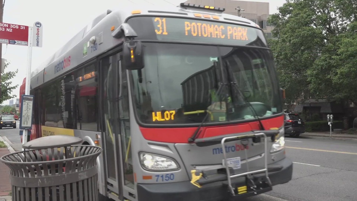 How to check your Metrorail, bus lines as snow service slowly returns to normal