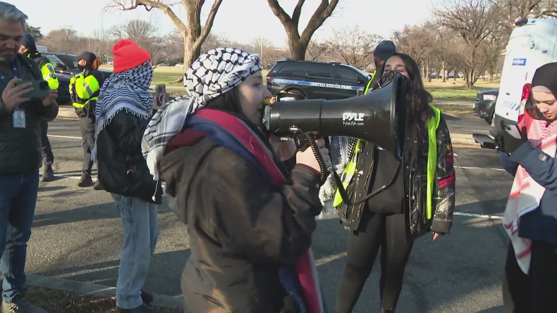 The Thursday morning commute in D.C. was disrupted as hundreds of protesters rallied at Union Station and blocked five major roadways.