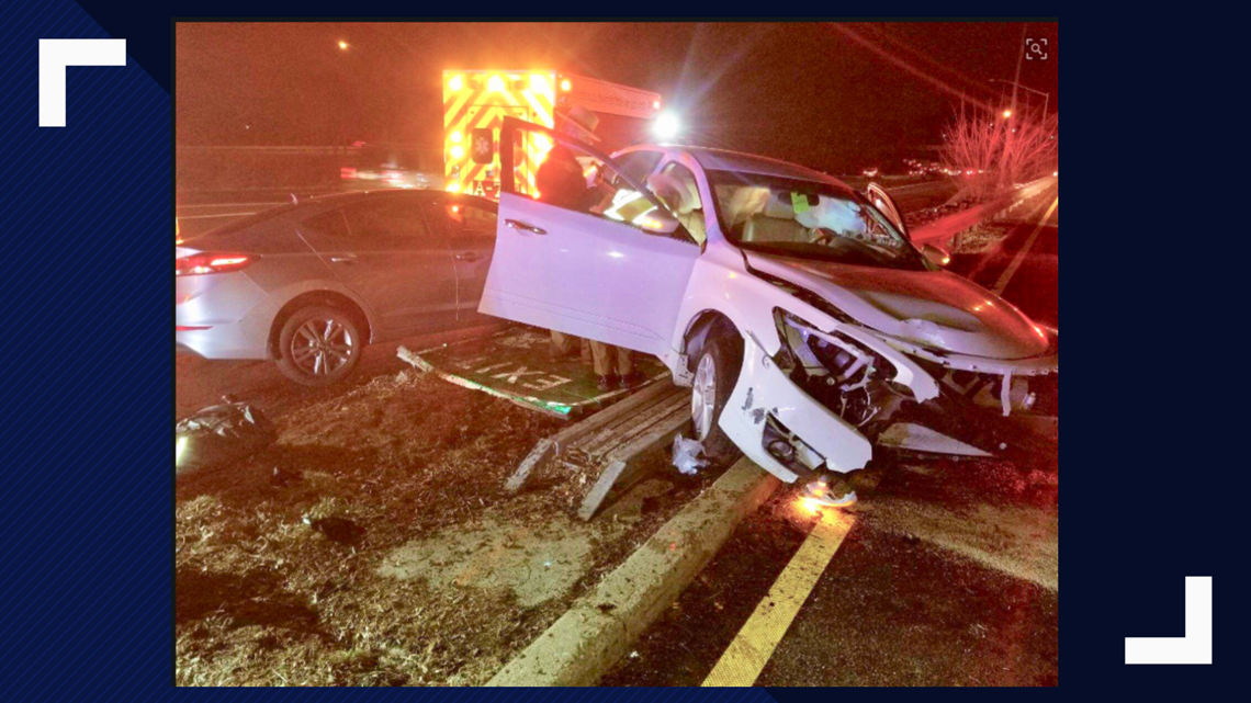 Several injured in 2car crash in Bethesda, Md