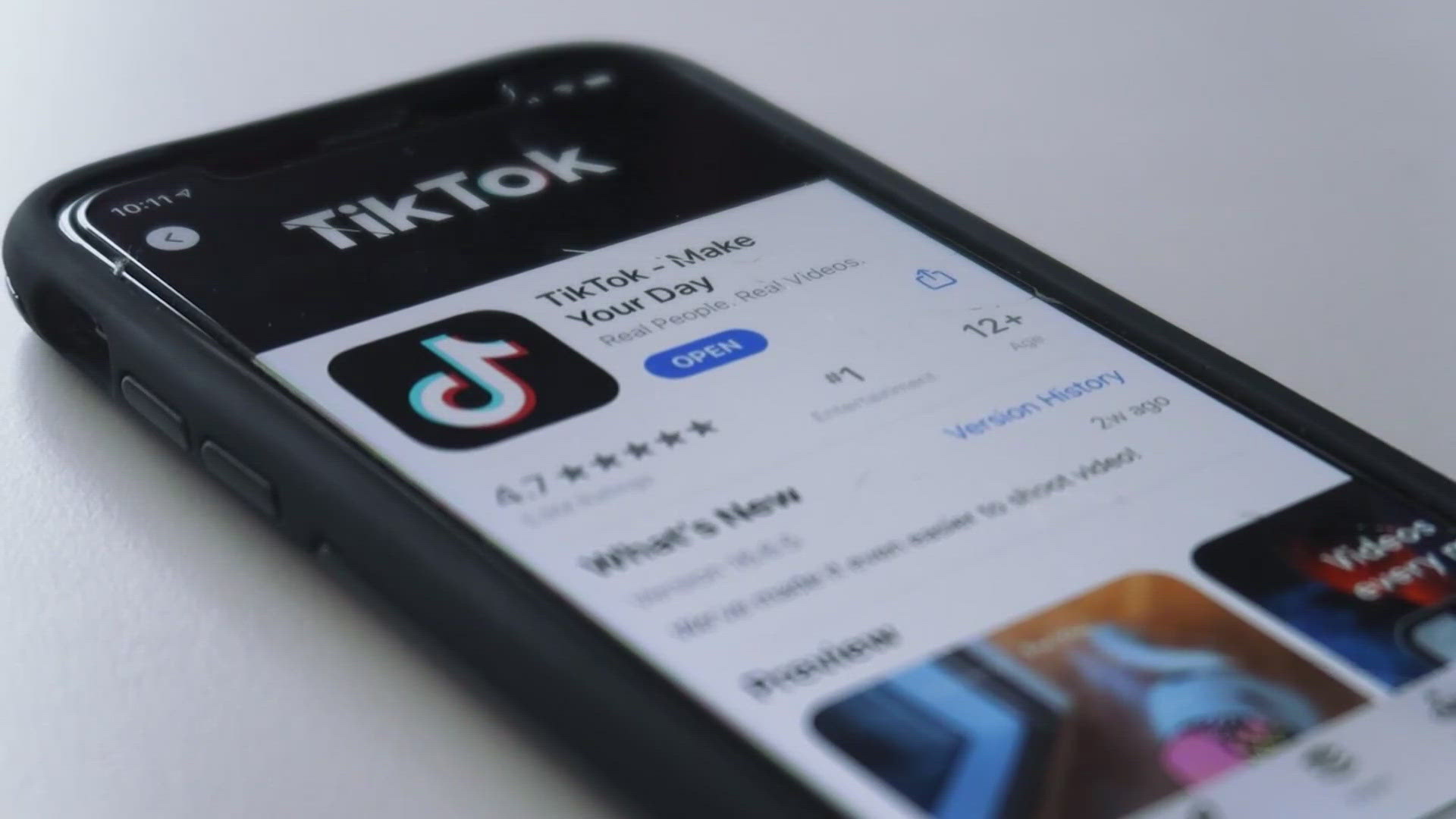 Trump signed another extension for TikTok to find a buyer. 