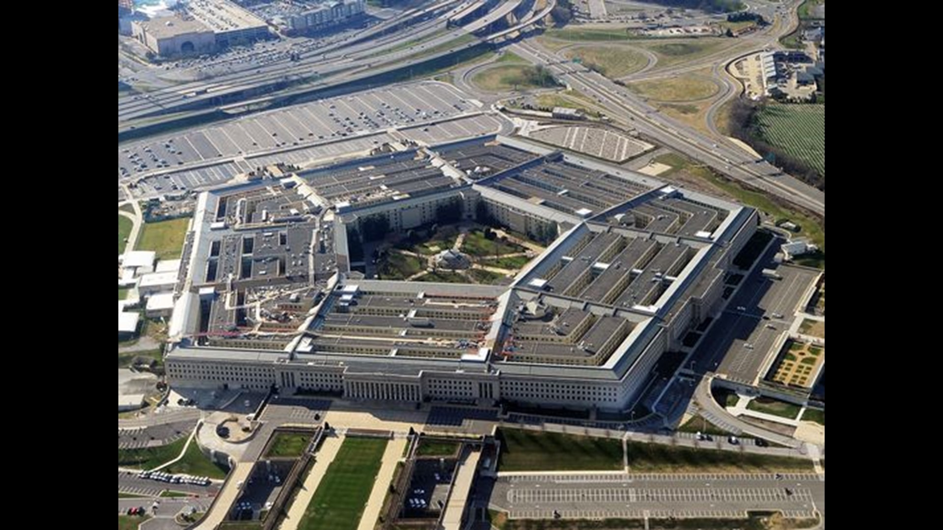 Pentagon Readying Plan To Lift Transgender Ban