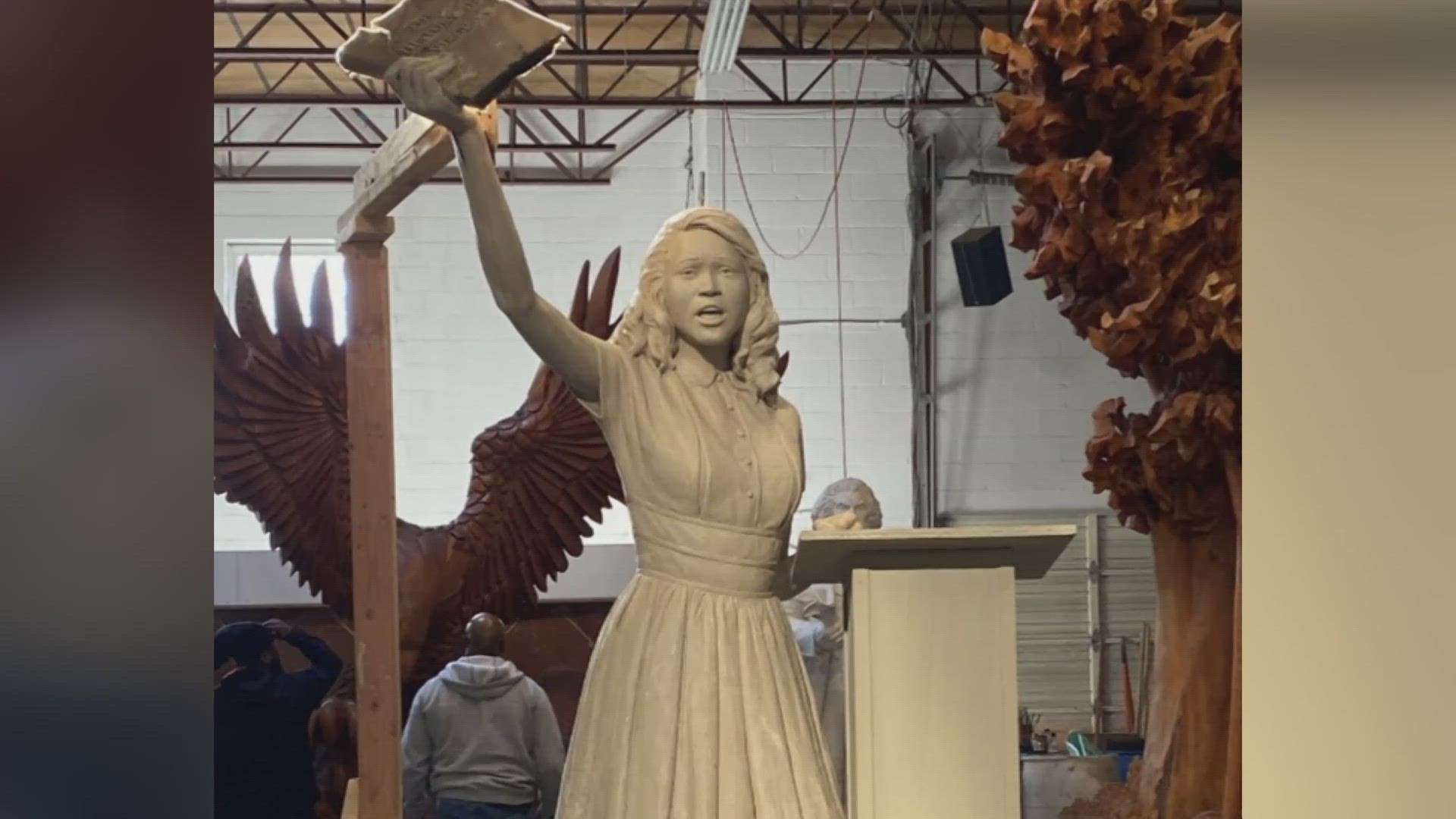 A state commission in Richmond has approved a full-scale model of the Johns statue.