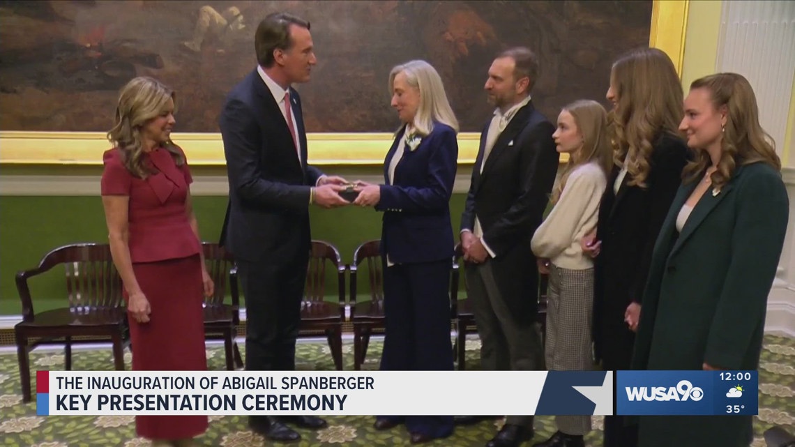 Spanberger inauguration moment: why the key exchange looked different this time
