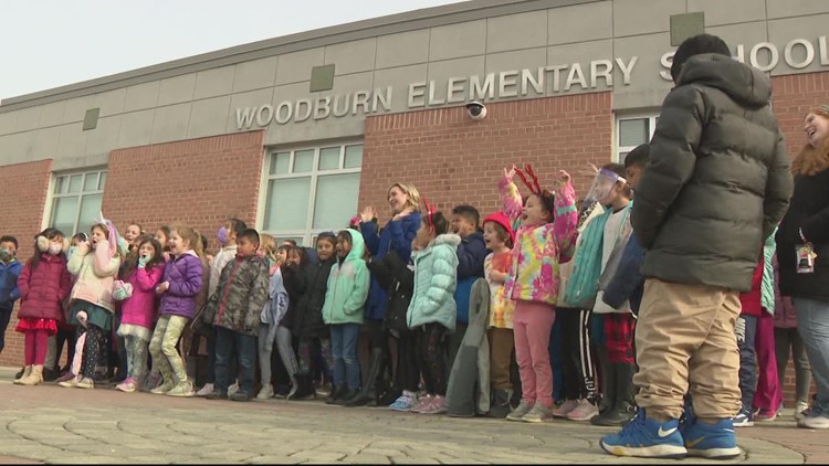 ECO9 visits Woodburn Elementary School students