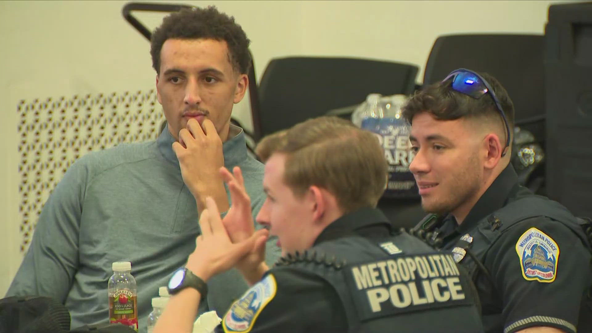 As part of the National Day of Service and Remembrance marking the anniversary of 9/11, the Wizards provided lunch for some of D.C.'s first responders.