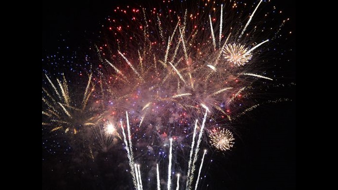 Learn where you can see the 4th of July fireworks in DC, Maryland and Virginia