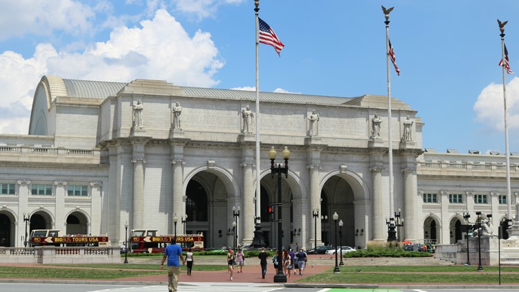 Police: Fireworks to blame for chaos and panic at Union Station