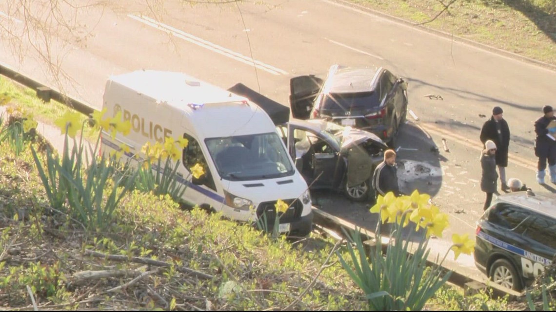 Crash on Rock Creek Parkway leaves three dead, two injured