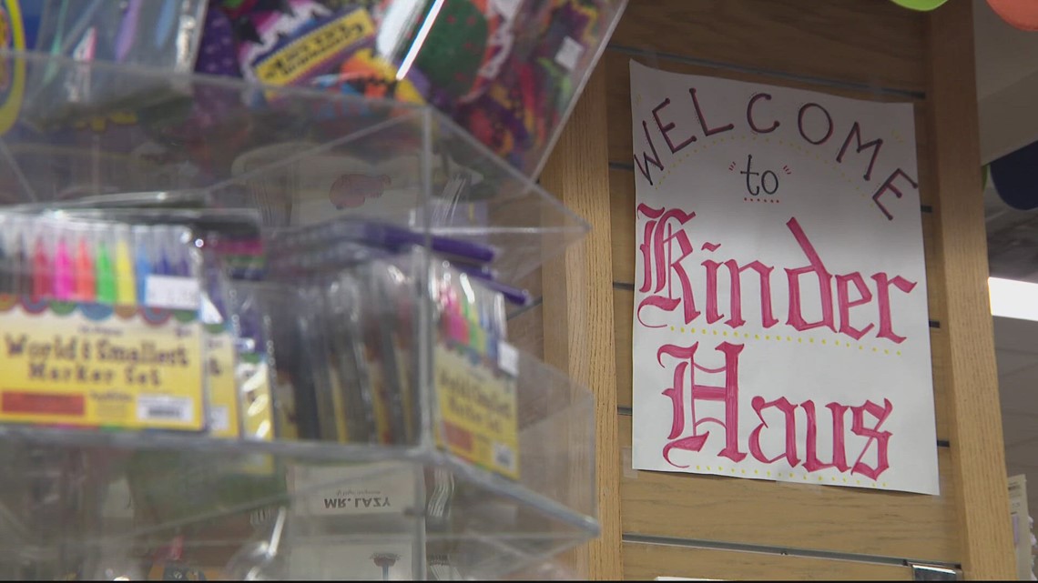 Kinder Haus Toys offers selection, old-fashioned charm - Vimarsana News