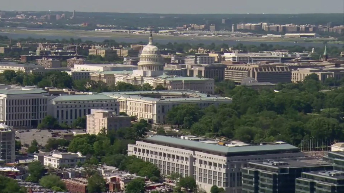 Government shutdown sparks recession fears in DC region