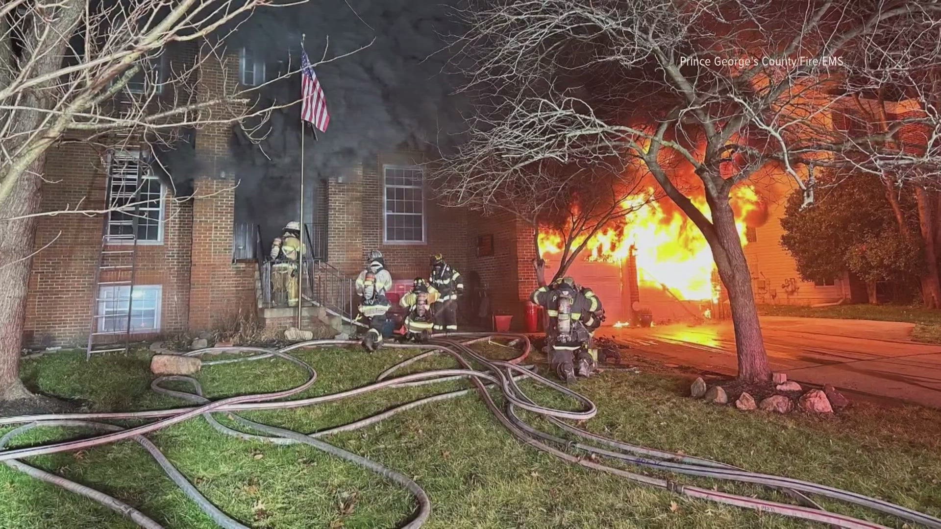 An early morning fire in Largo started in the garage. Firefighters are investigating the cause.