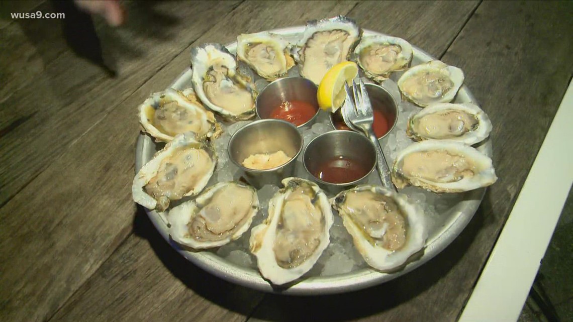 Here's what you should look for when choosing oysters