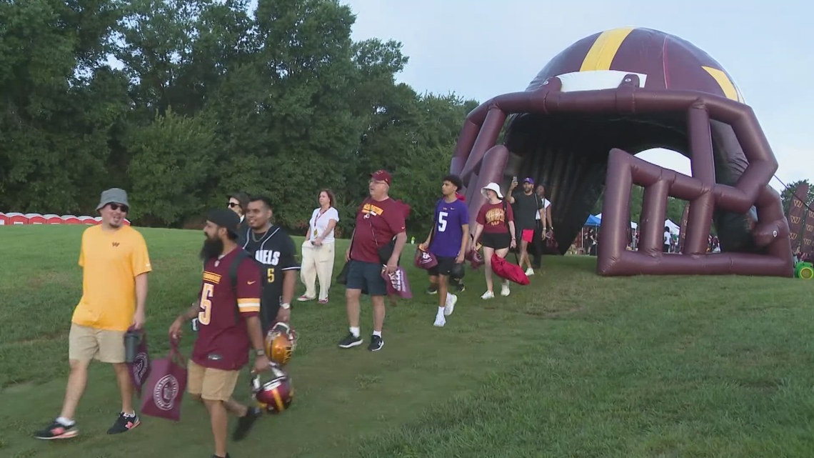 Fan Day at Commanders Training Camp | wusa9.com
