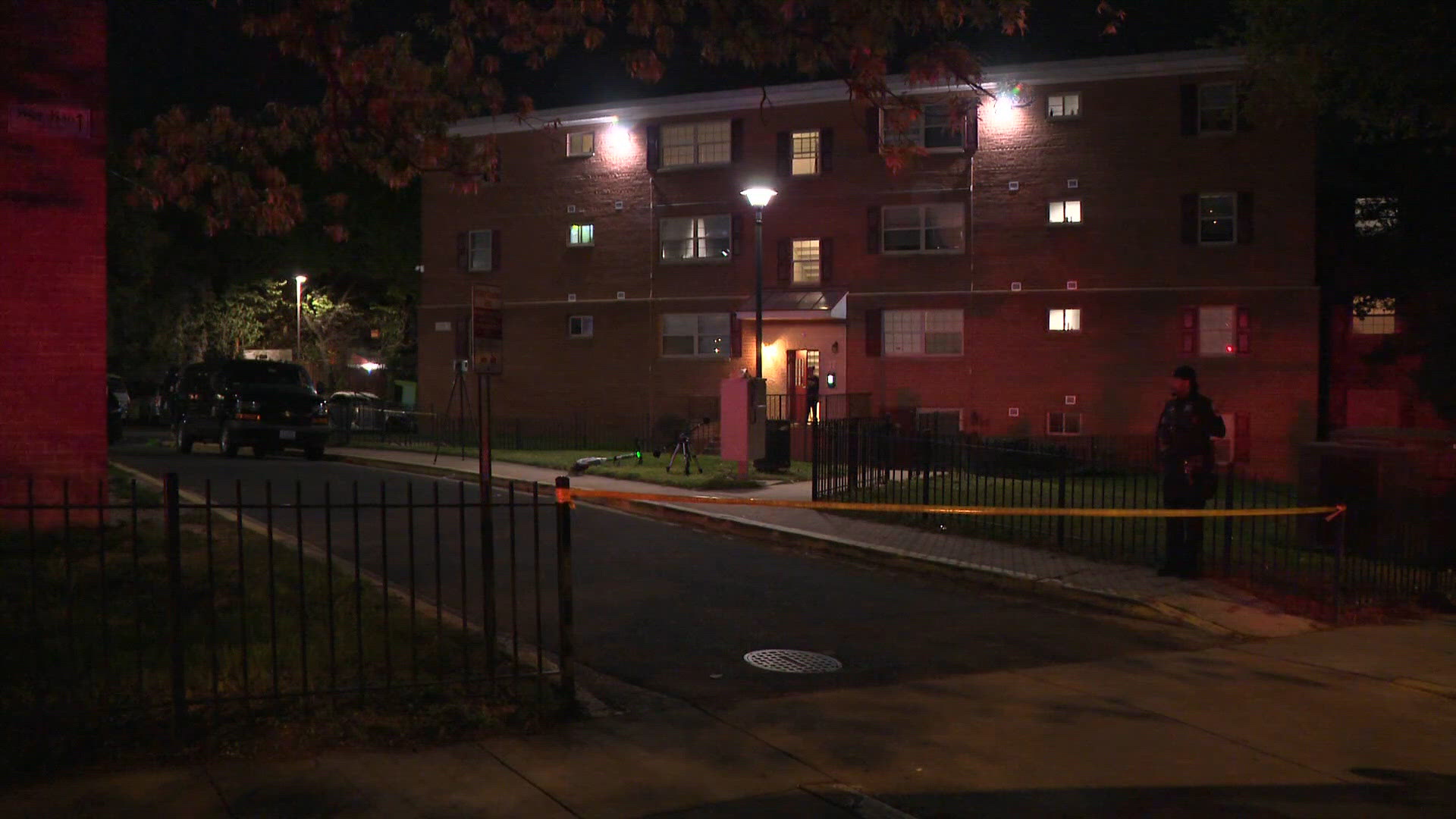 1 person dead, 2 injured after triple shooting in Southeast | wusa9.com