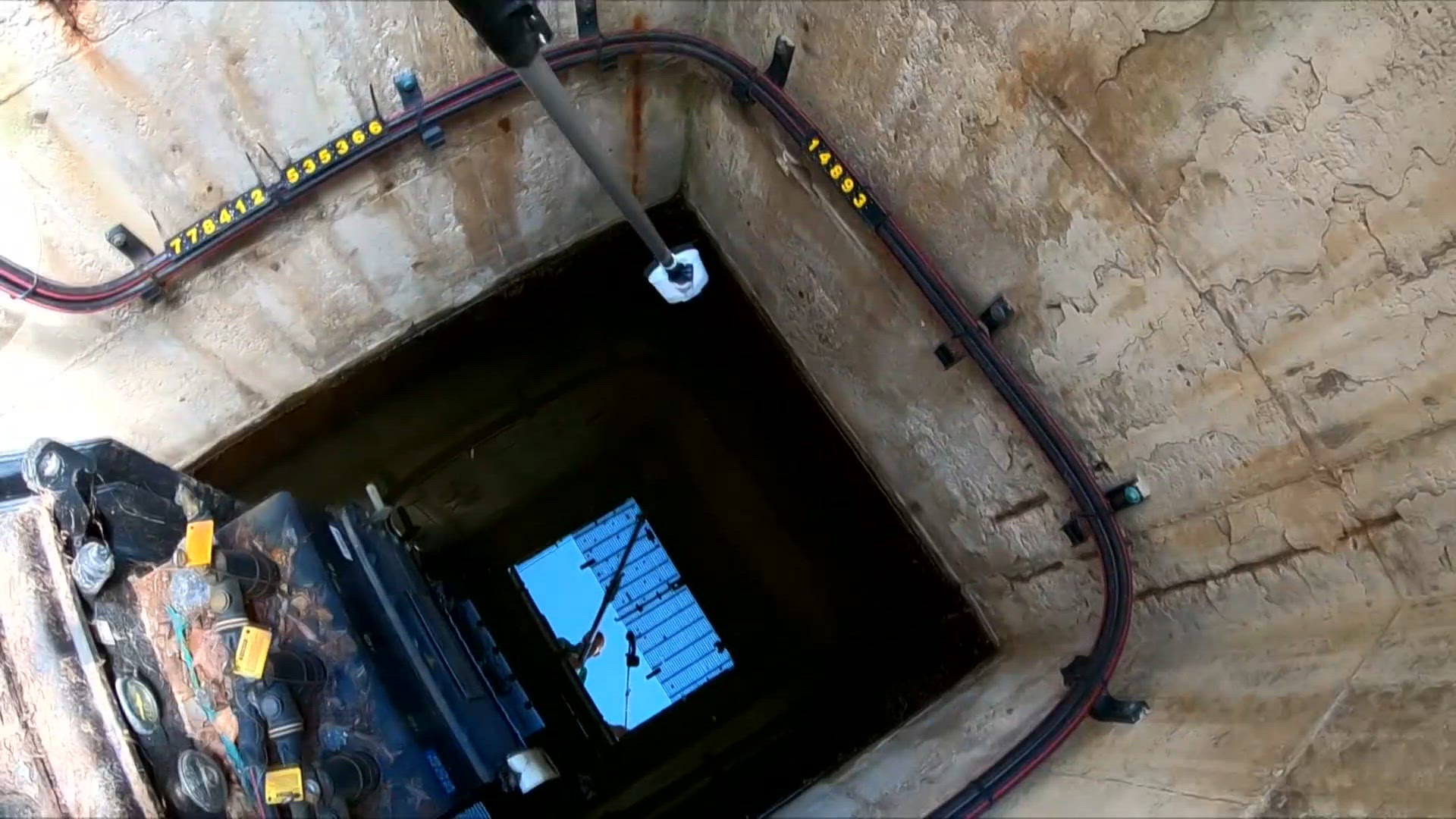 What's beneath DC streets could be making mosquito season worse