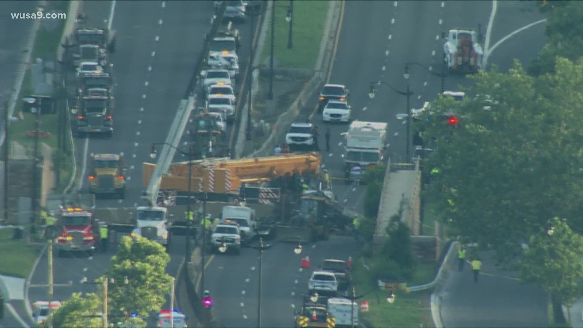 Traffic a mess on I-295 after bridge collapse in Northeast DC | wusa9.com