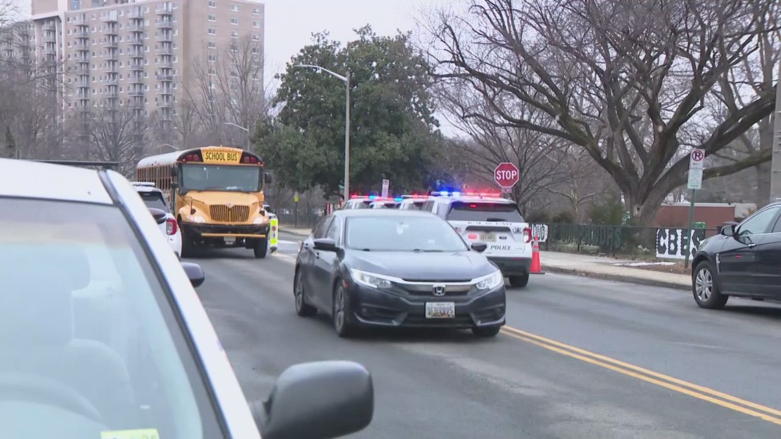 Virginia school evacuated after bomb threats