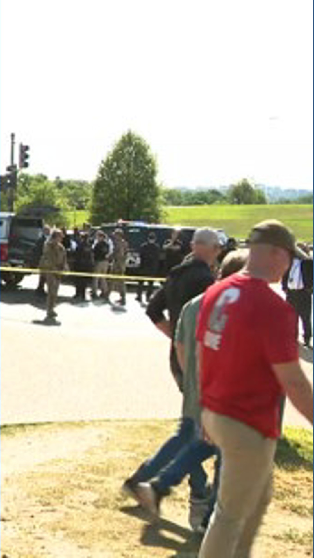 Man shot by Secret Service, teen bystander injured in the crossfire ...