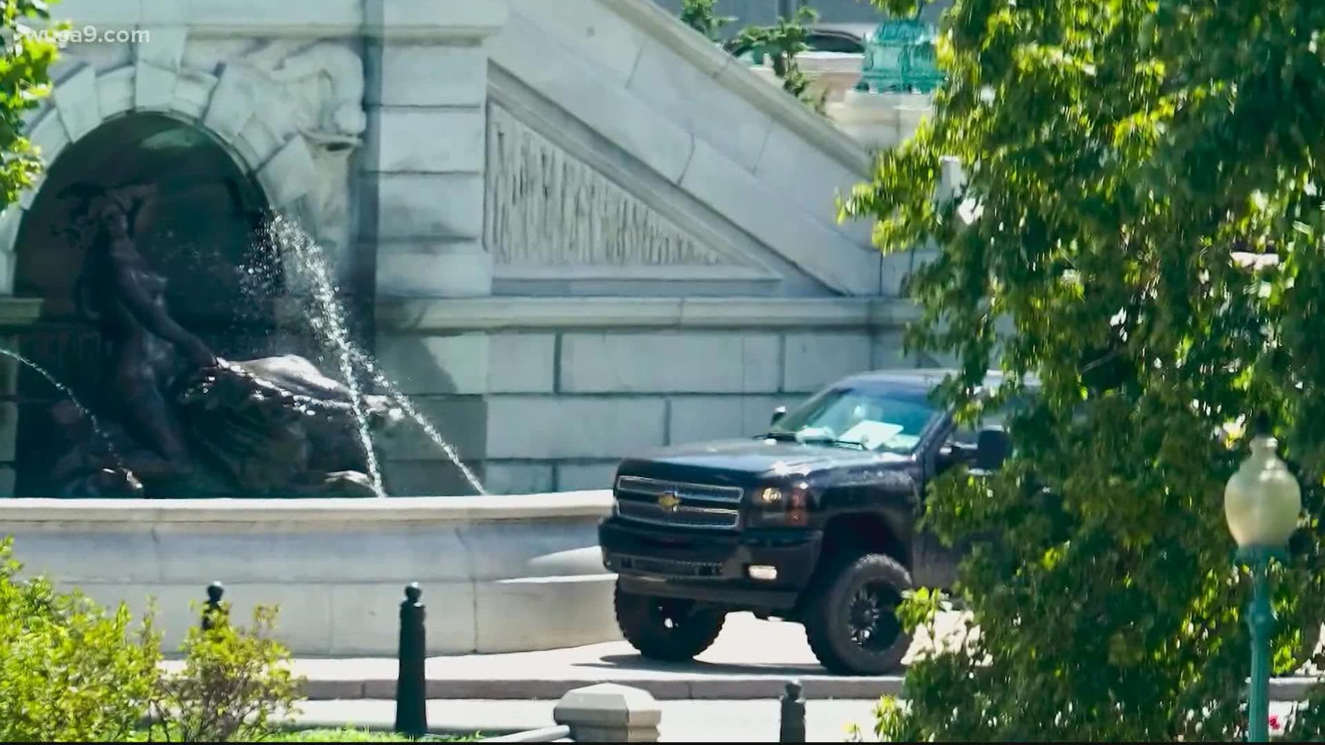 USCP spent 5 hours negotiating with a suspect in a black pickup truck, who pulled up on the sidewalk outside the Library of Congress, claiming to have explosives.