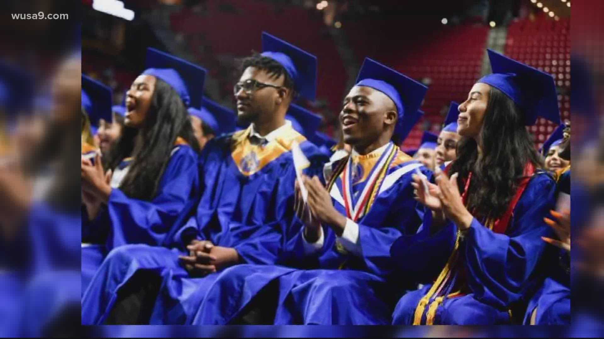 Prince George's County School students are asking that financial literacy classes be a graduation requirement.