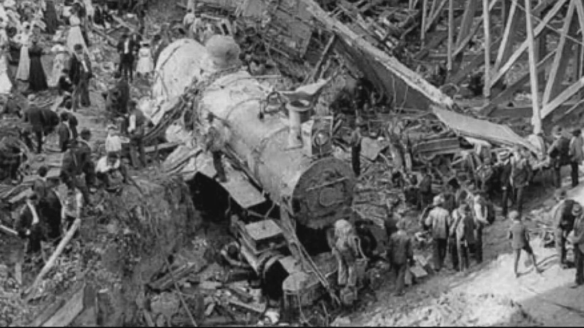 Wreck of the Old 97 Fast Mail Train | Today in History
