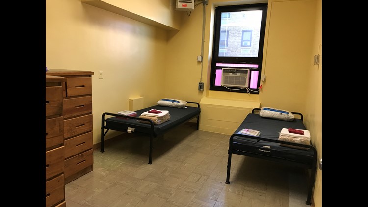 Photos Life Inside Dc General Homeless Shelter 