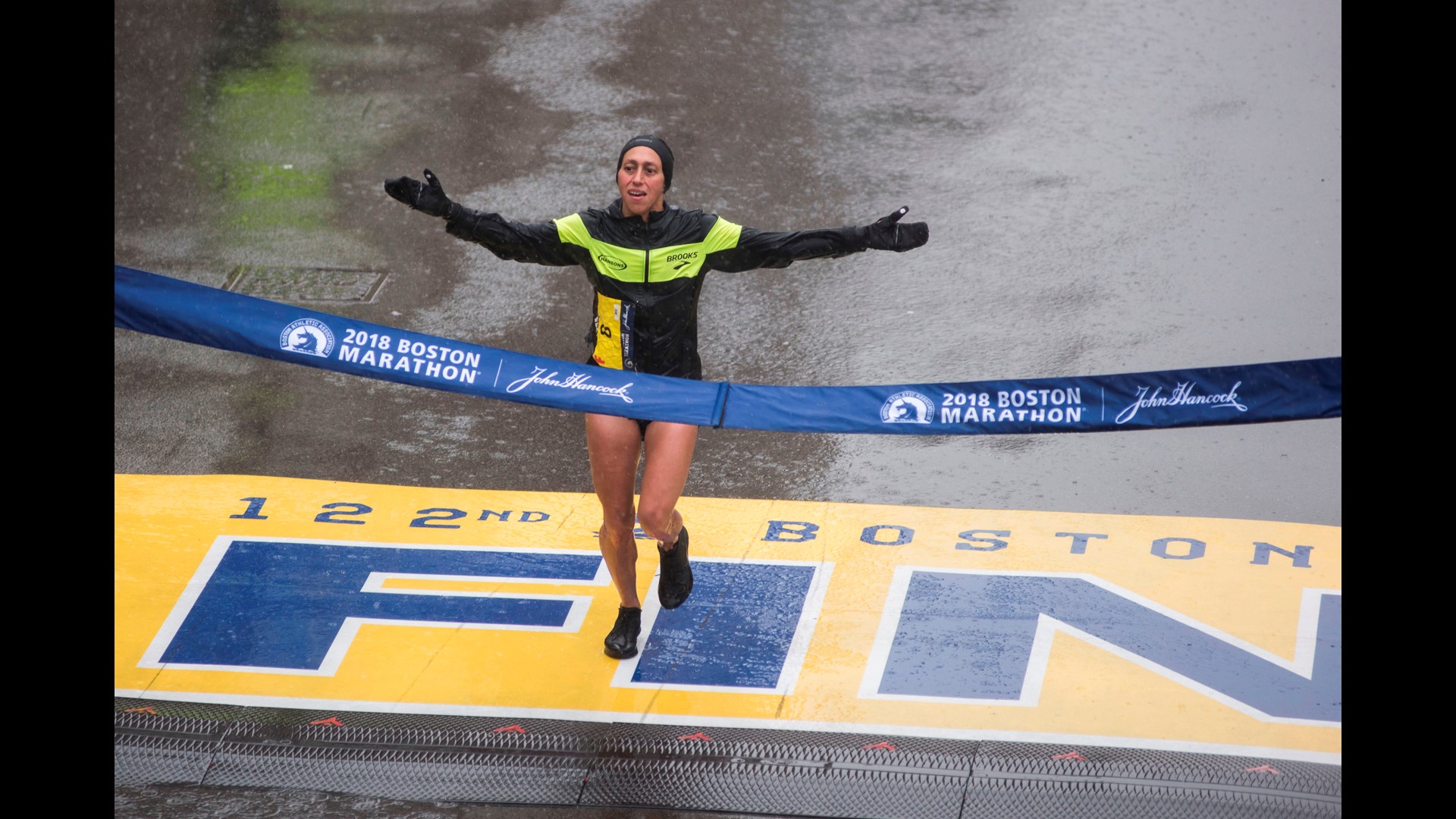 American woman wins Boston Marathon for 1st time in 33 years