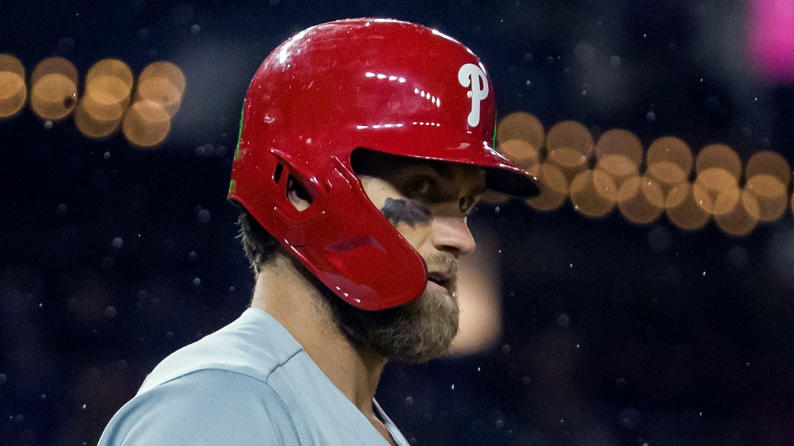 Bryce Harper showered with boos by Nationals fans in first inning