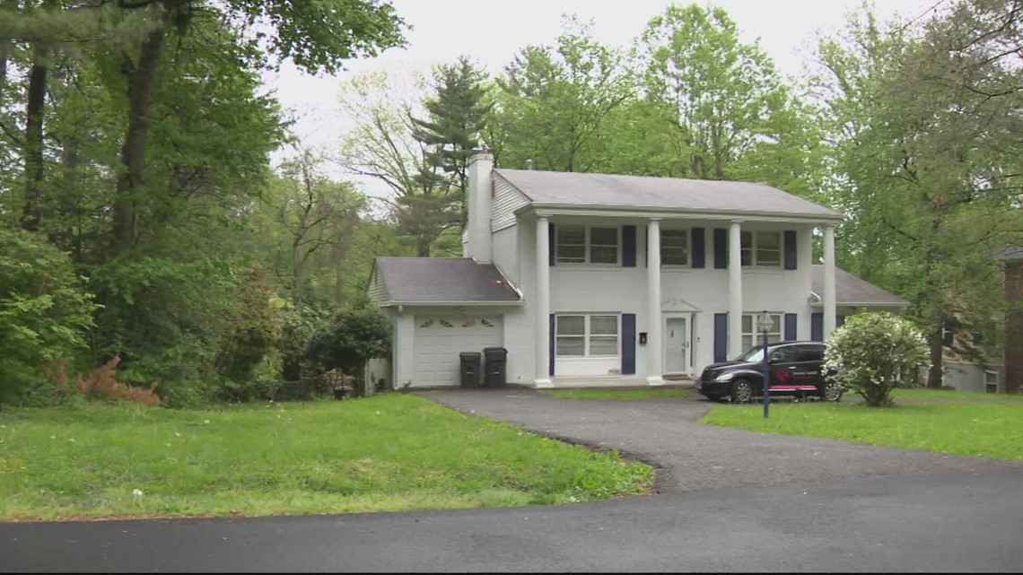 SOLD Virginia home with person squatting in basement