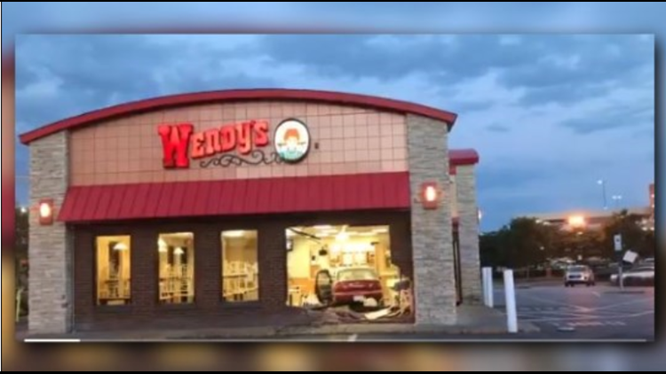 Drunk driver crashes into front window of Wendy's in Northeast, DC