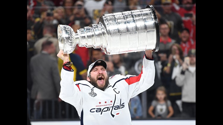 Stanley Cup becomes a big hit in Salisbury, Local News