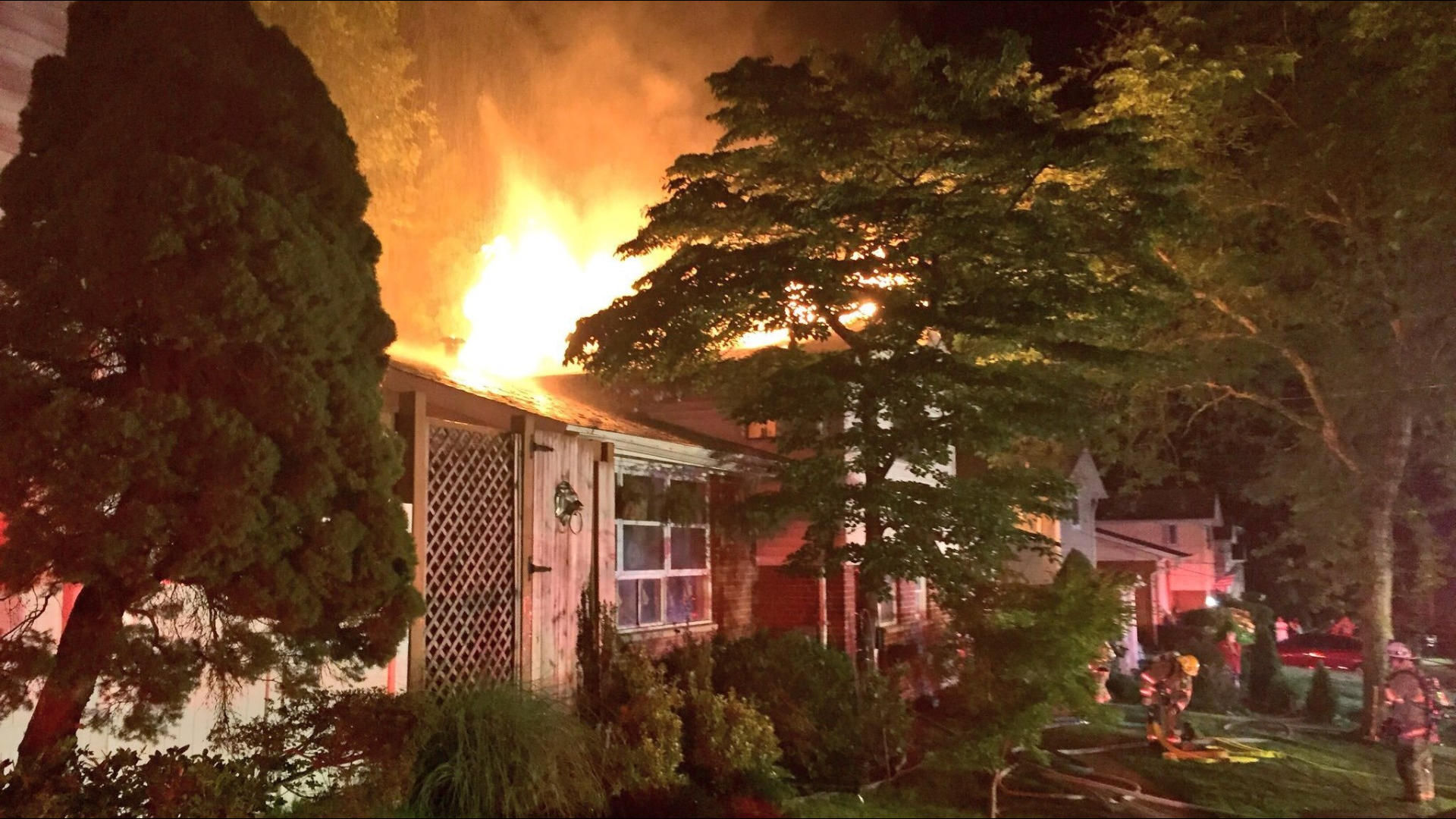 4 displaced by house fire in Montgomery County | wusa9.com