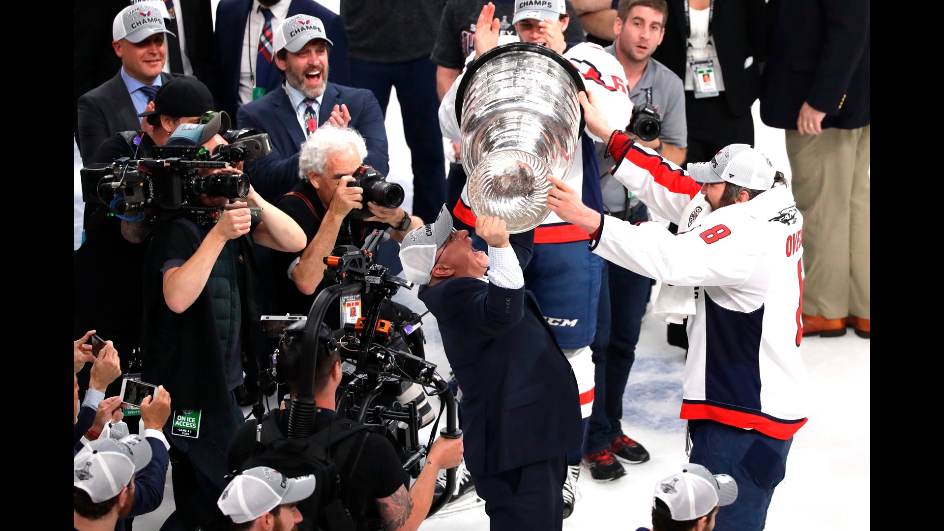 Caps Head Coach Barry Trotz Resigns After Stanley Cup Win | Wusa9.com