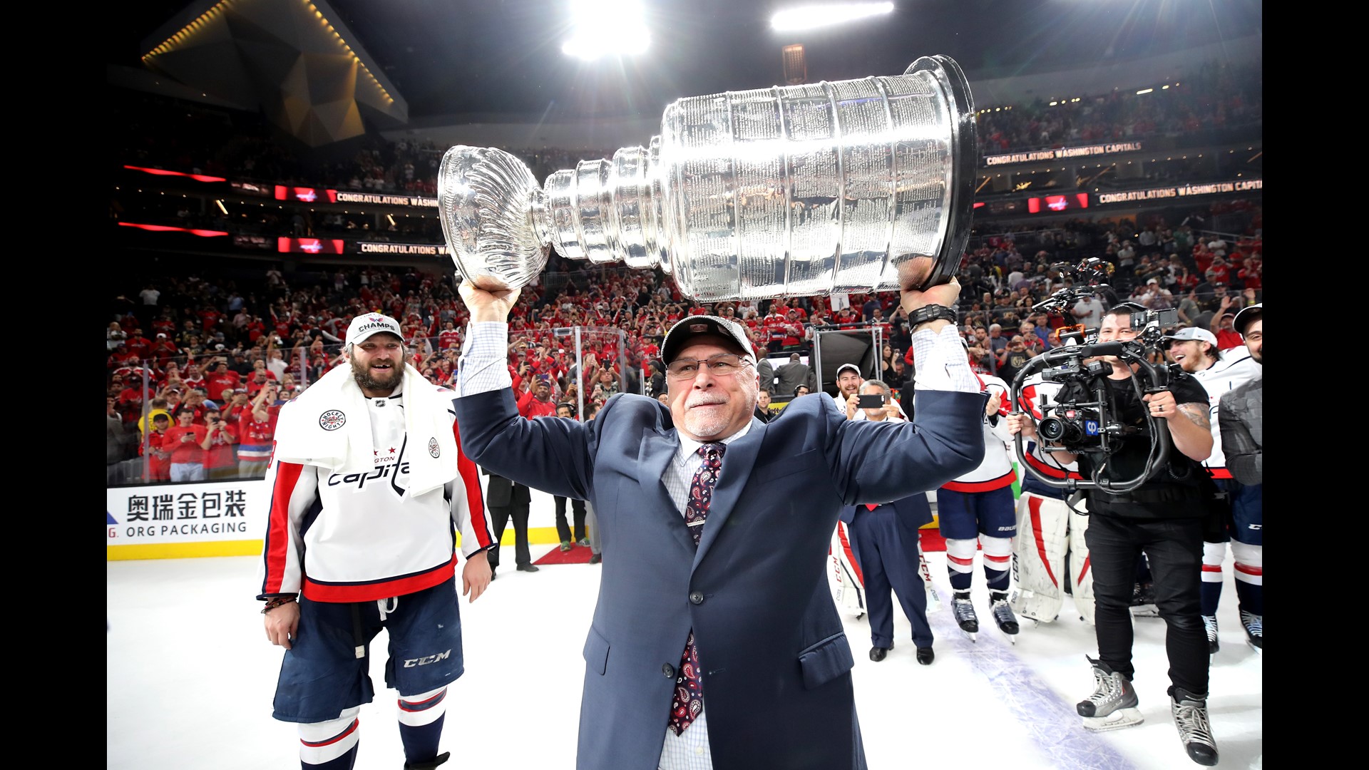 Caps Head Coach Barry Trotz Resigns After Stanley Cup Win | Wusa9.com