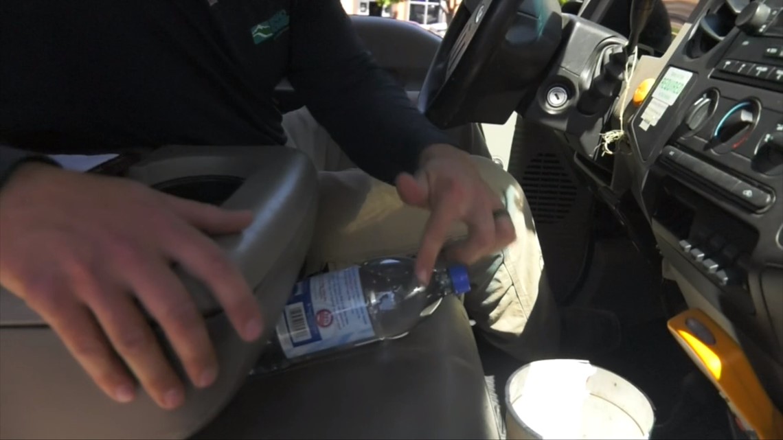 Can a water bottle start a car fire on a sunny day? ABC13 put the theory to  the test