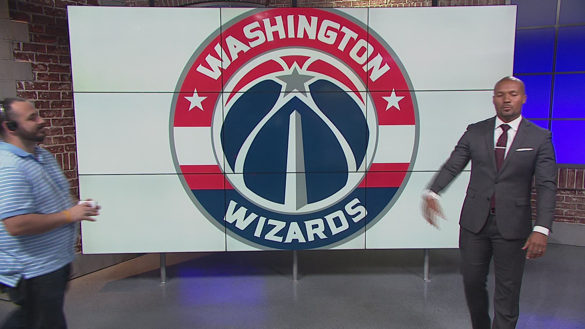 WUSA 9 production assistant, Vicente, impressed Jeff Green and Tomas Satoransky with his magic skills.