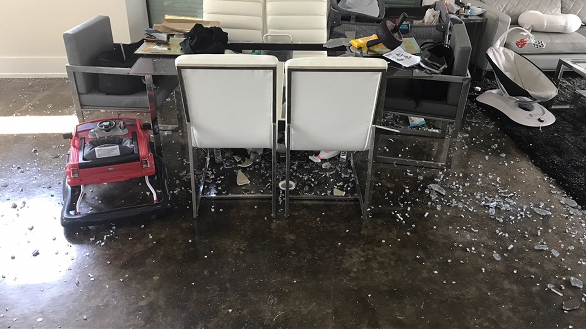 PHOTOS Houston family's glass table shatters without warning
