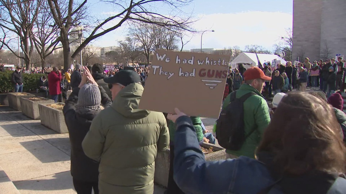 Anti-ICE protests continue nationwide as questions grow over MPD cooperation