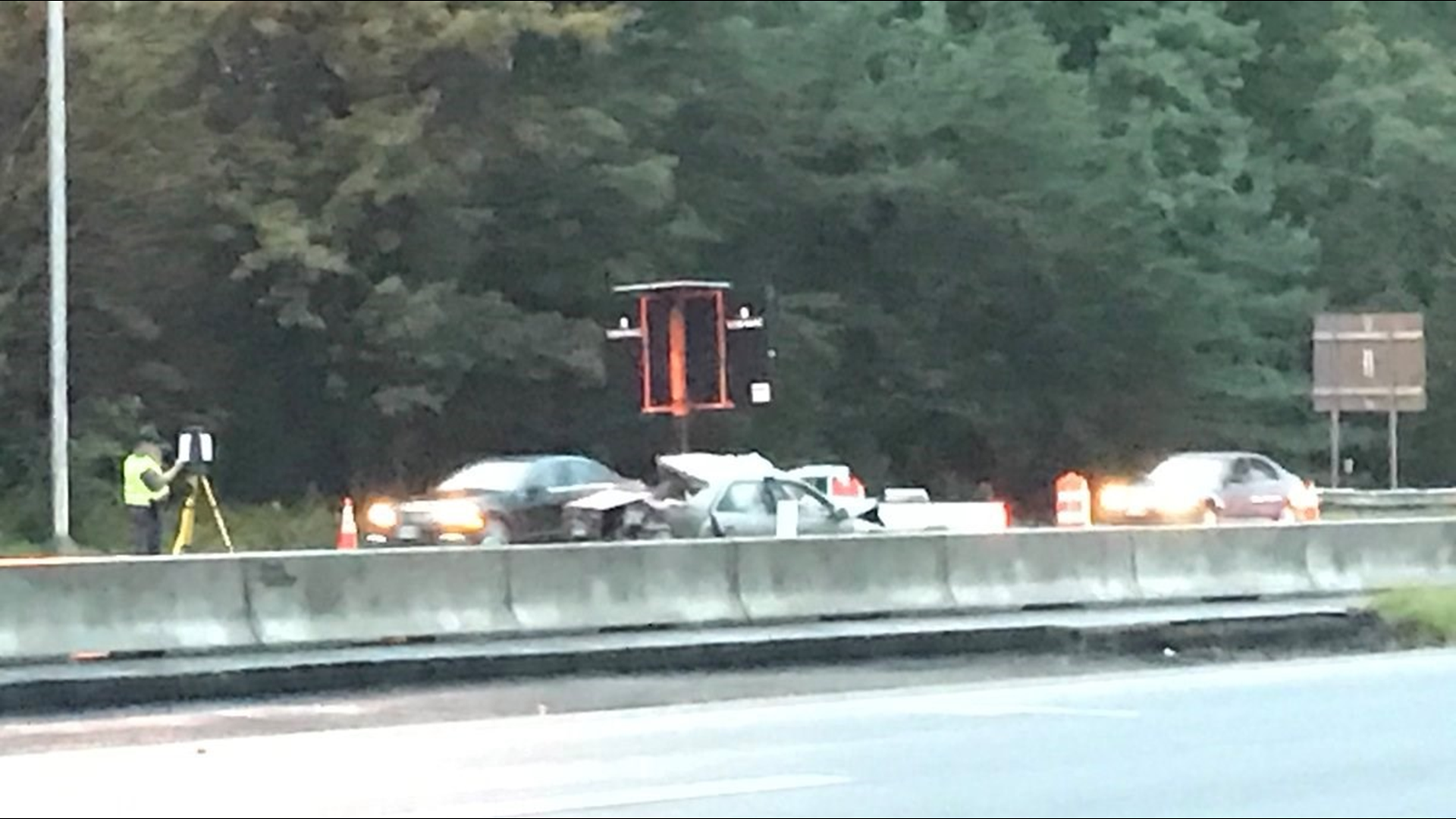 1 dead, another injured in crash on I-66 | wusa9.com