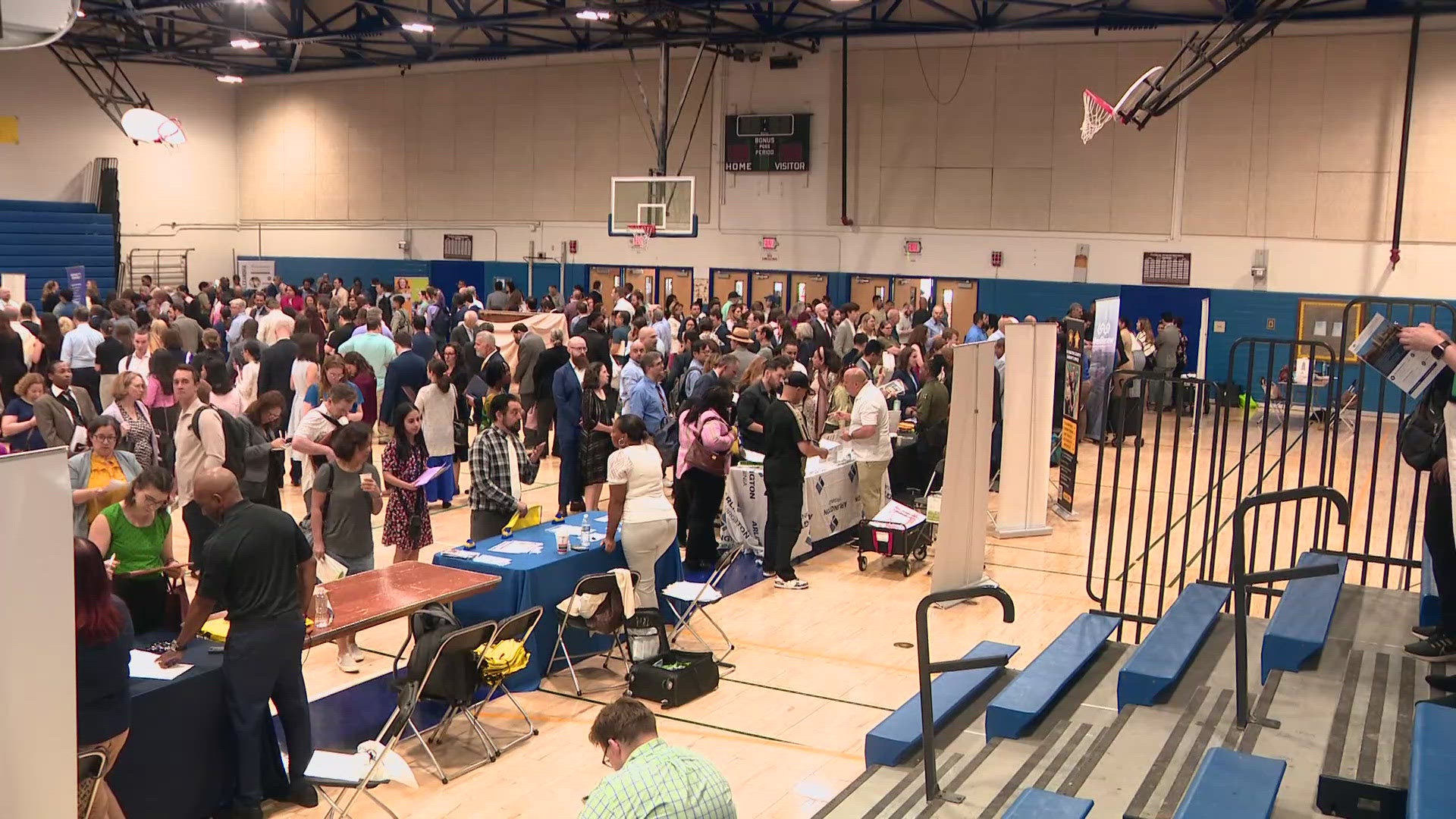Fired federal workers flock to Alexandria job fair