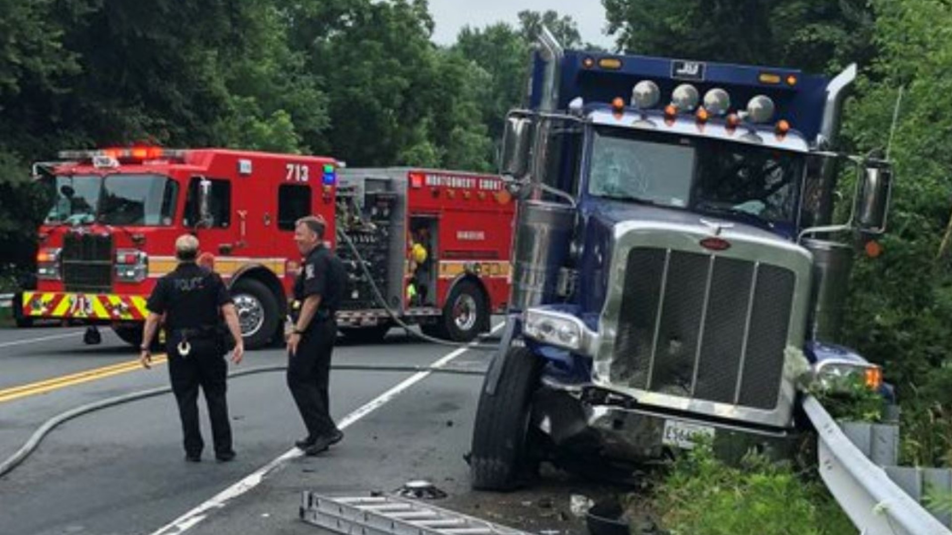 Lanes blocked,1 person trapped after dump truck crash on Rt. 27