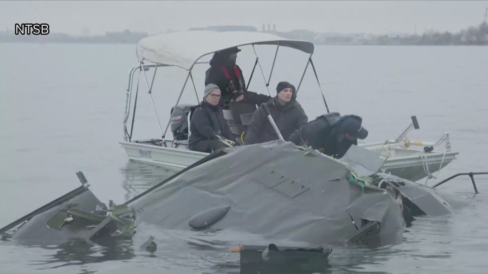 NTSB begins hearings on deadly DCA crash | wusa9.com