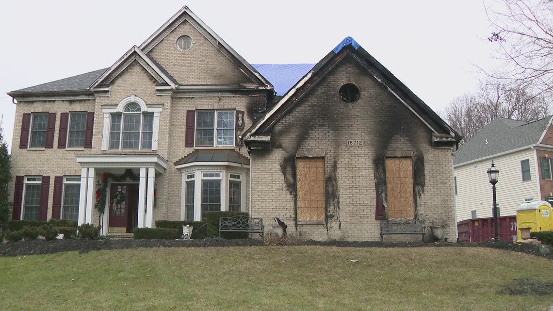 2 college students save their neighbor’s dogs from a burning home