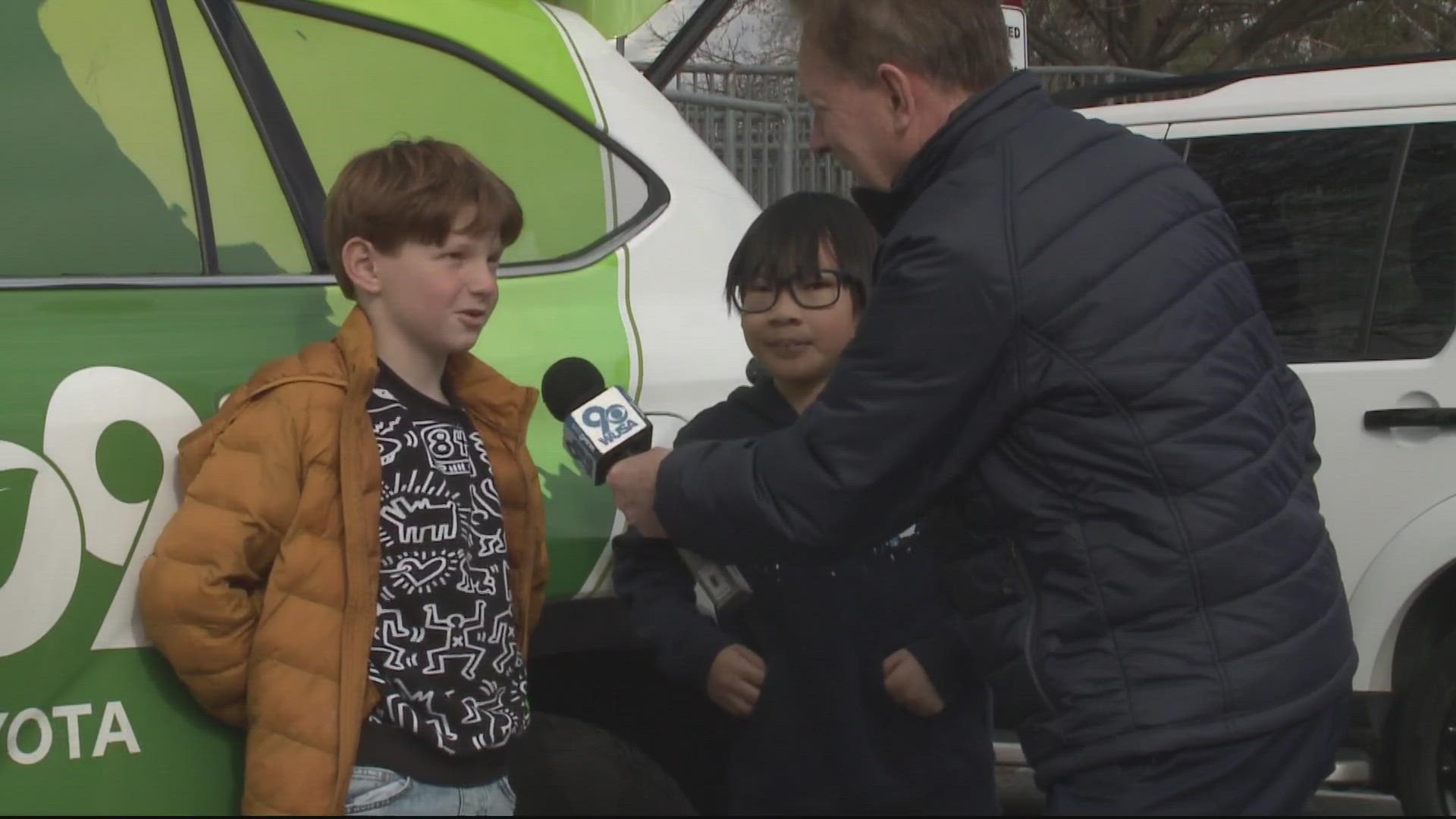 WUSA9 Chief Meteorologist Topper Shutt visited an elementary school in Rockville on Tuesday.