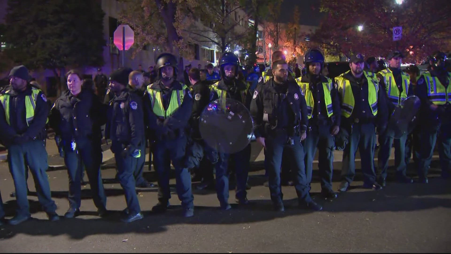 US Capitol Police Arrest Protesters Outside DNC Headquarters | Wusa9.com