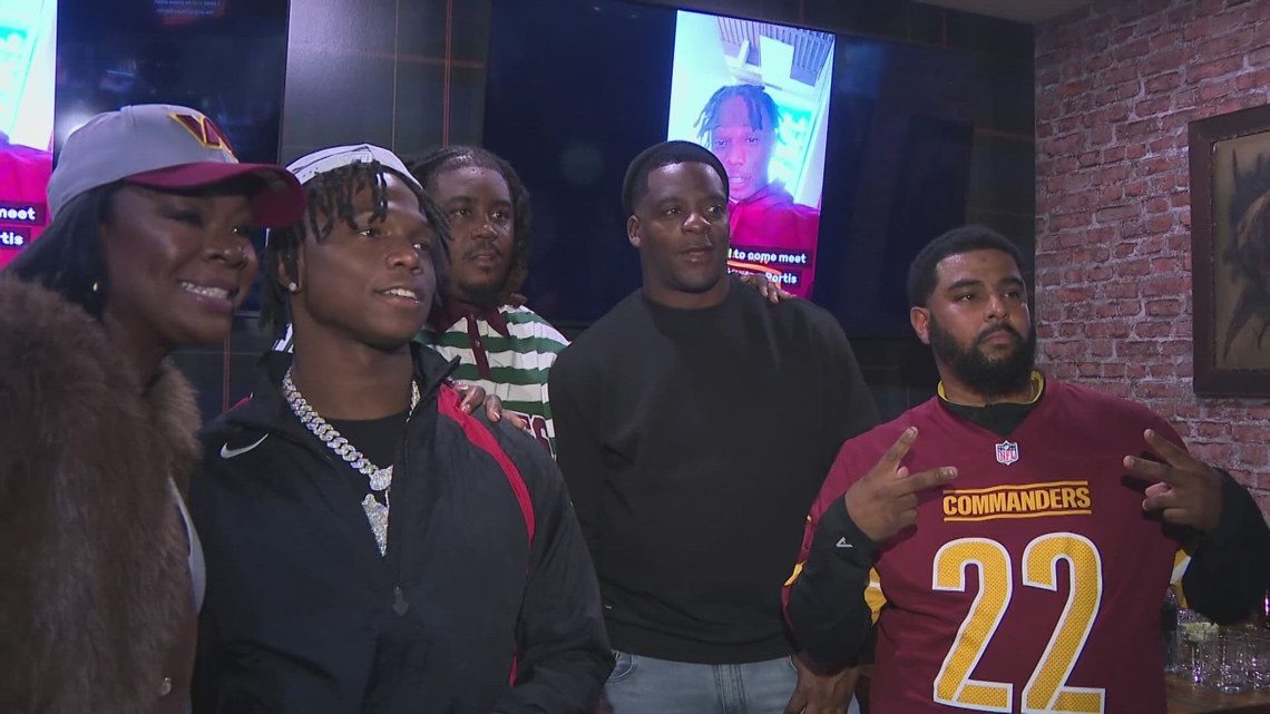 Fans rally in Northern Virginia as Commanders prepare for prime-time matchup against Denver Broncos