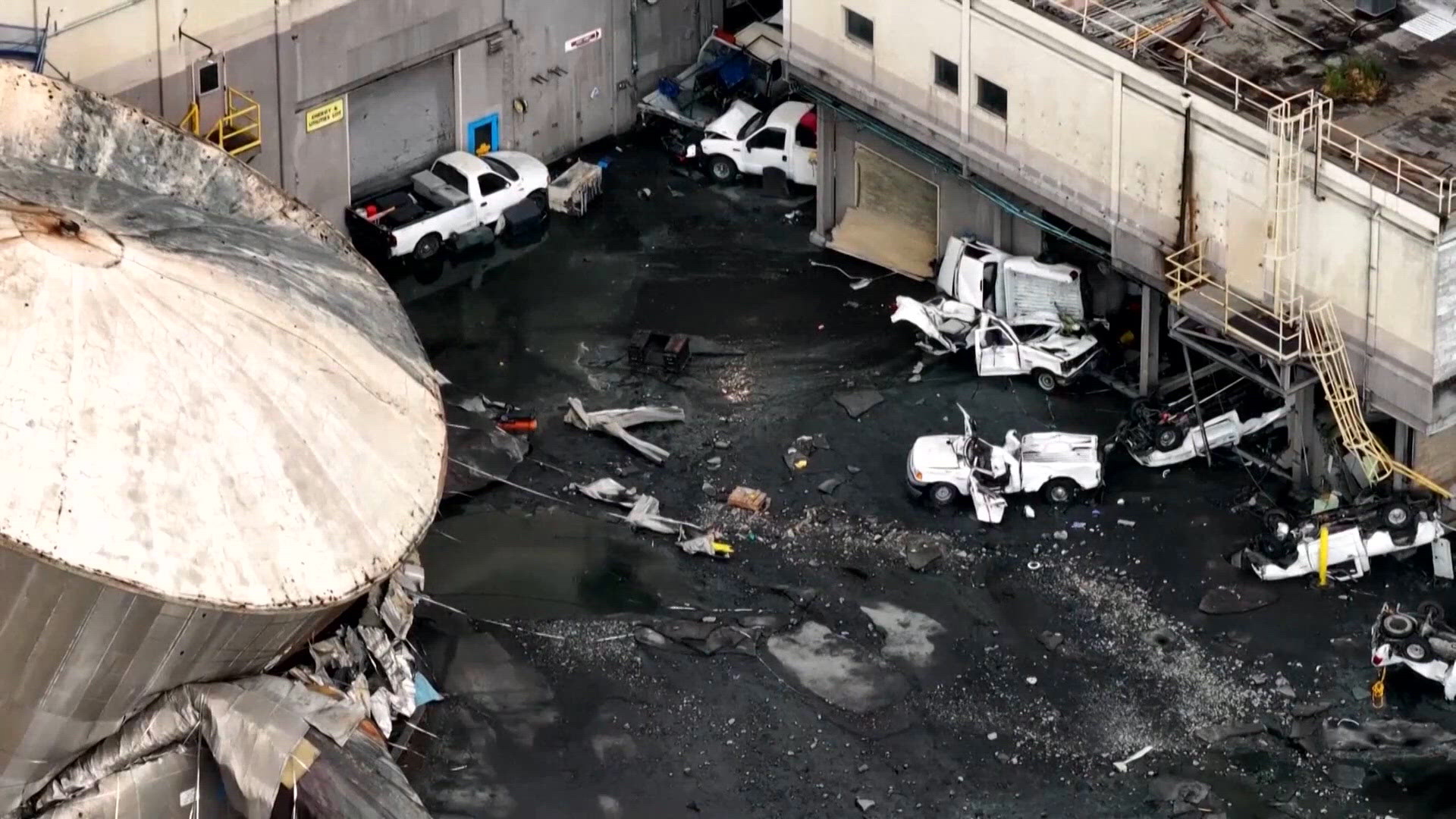 Paper Factory Explosion Hazmat disaster: Paper mill implodes in Washington State | wusa9.com